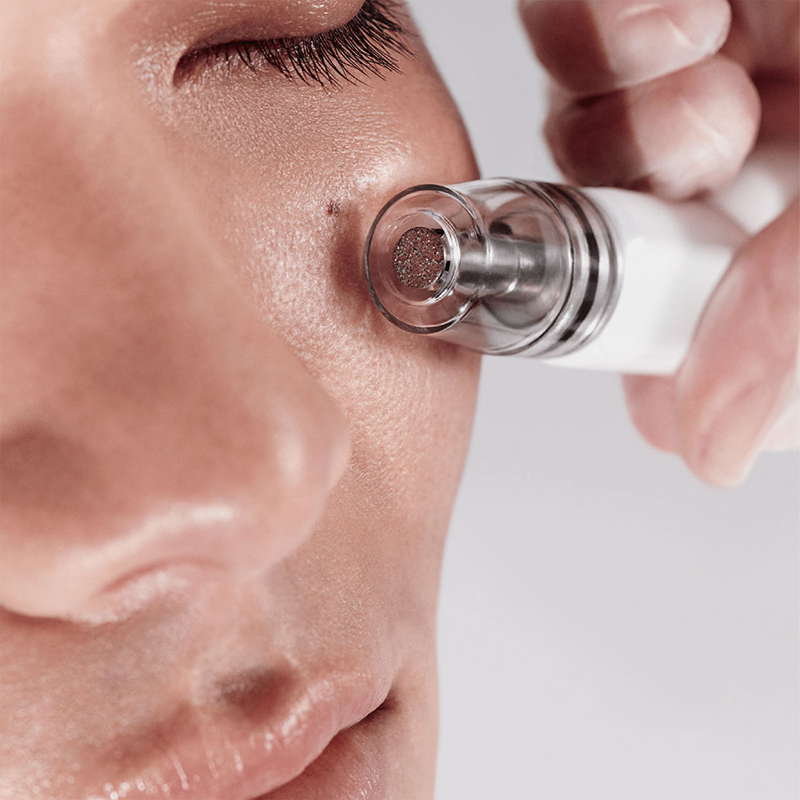 15% OFF Platinum Facials (DiamondGlow, HydraFacials or Glow2) Pkg of 3